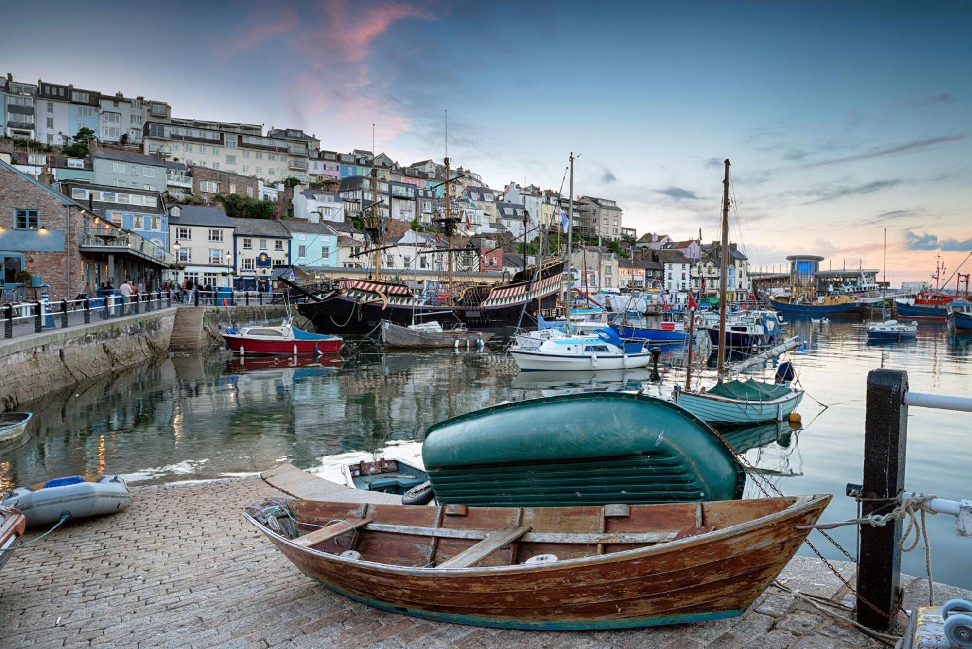 Old Mill Court Villa Brixham Exteriör bild